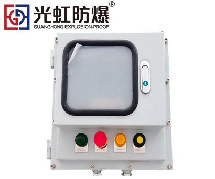 <b>觸摸屏防爆控制箱（Q235碳鋼噴塑）</b>